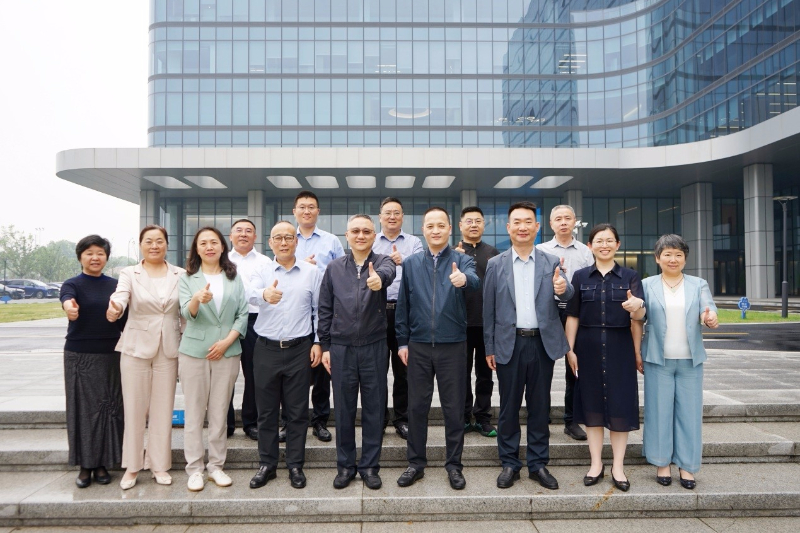 上实集团领导到我公司调研